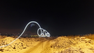 【光绘摄影】用无人机在夜空画画 — 空中无人机光绘教程